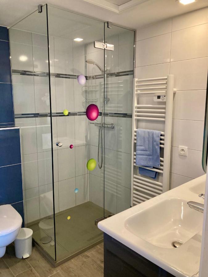 Les Restanques Vue Mer Pressoir 3131 Grimaud Bagian luar foto