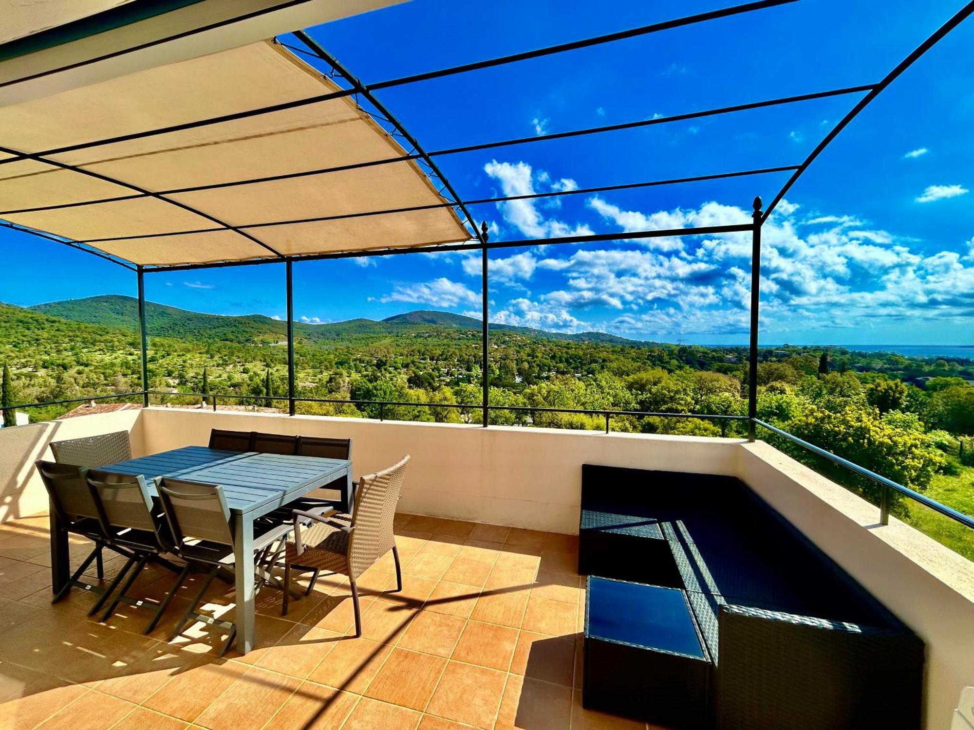 Les Restanques Vue Mer Pressoir 3131 Grimaud Bagian luar foto