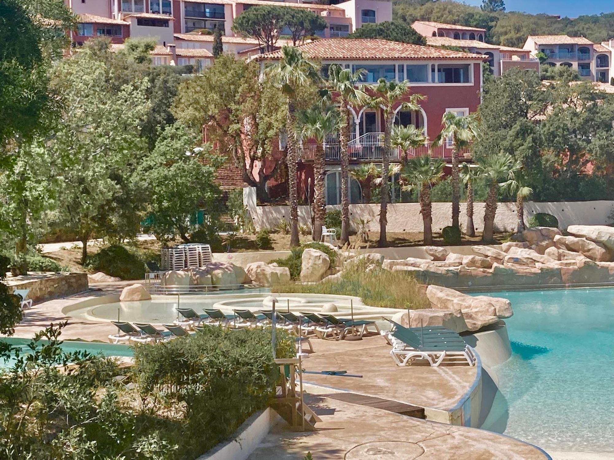 Les Restanques Vue Mer Pressoir 3131 Grimaud Bagian luar foto